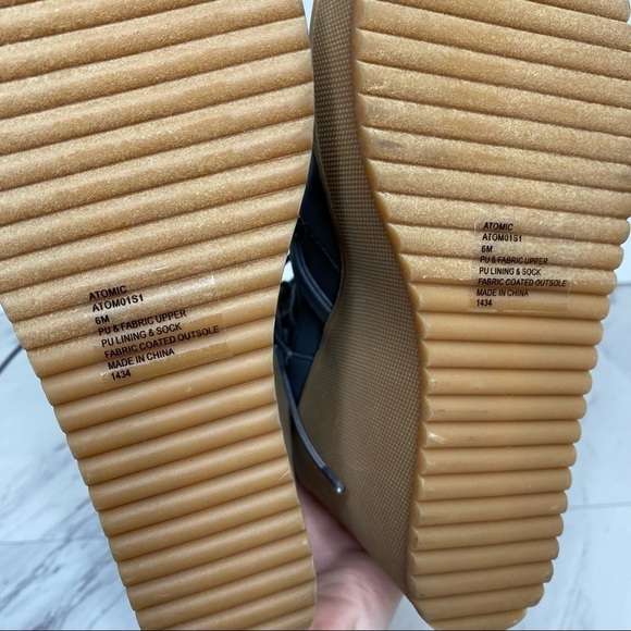 Steve Madden Atomic Wedge Boot - Picture 8 of 11